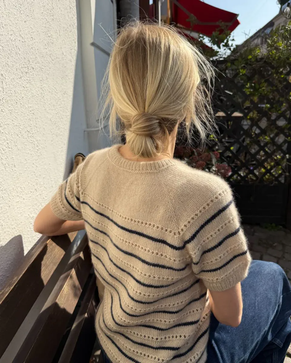 PK279 Ida Tee fra PetiteKnit oppskrift*