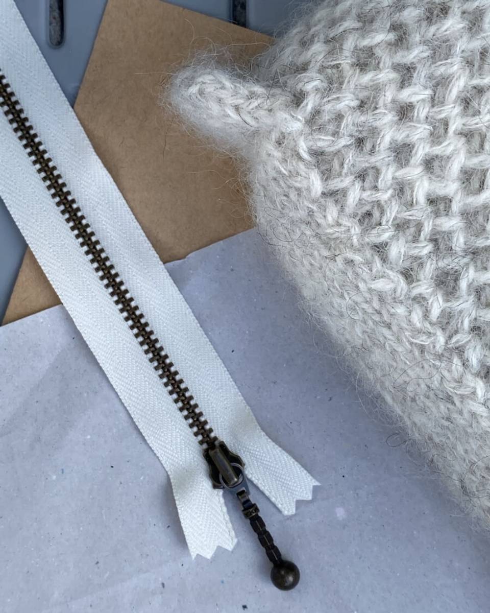 Glidelås 17 cm Perlemor PetiteKnit