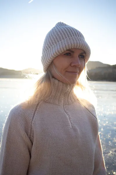 Hovedbilde Gratis - Ralve lue i Older fra Dale garn