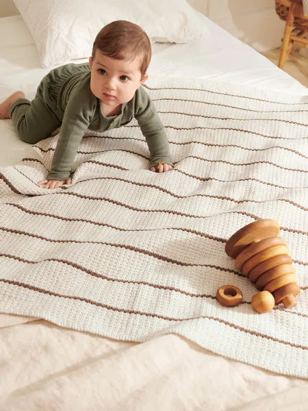 Hovedbilde 2406-4 Pauls Perleribb teppe fra Sandnes garn oppskrift