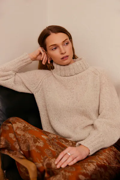 Hovedbilde Gratis 412-4 Anne genser i Alpakka Lin fra Rauma oppskrift*