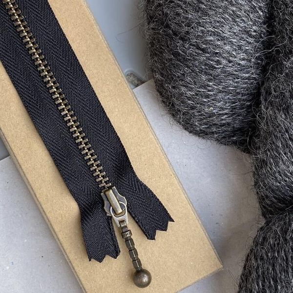 Hovedbilde Glidelås 28 cm Sort PetiteKnit